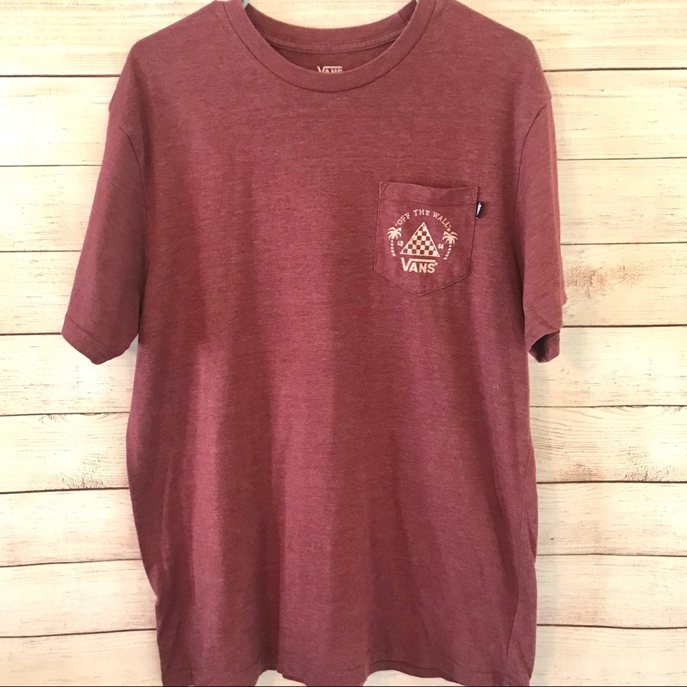 4/$25 Vans men’s maroon T-shirt with pocket